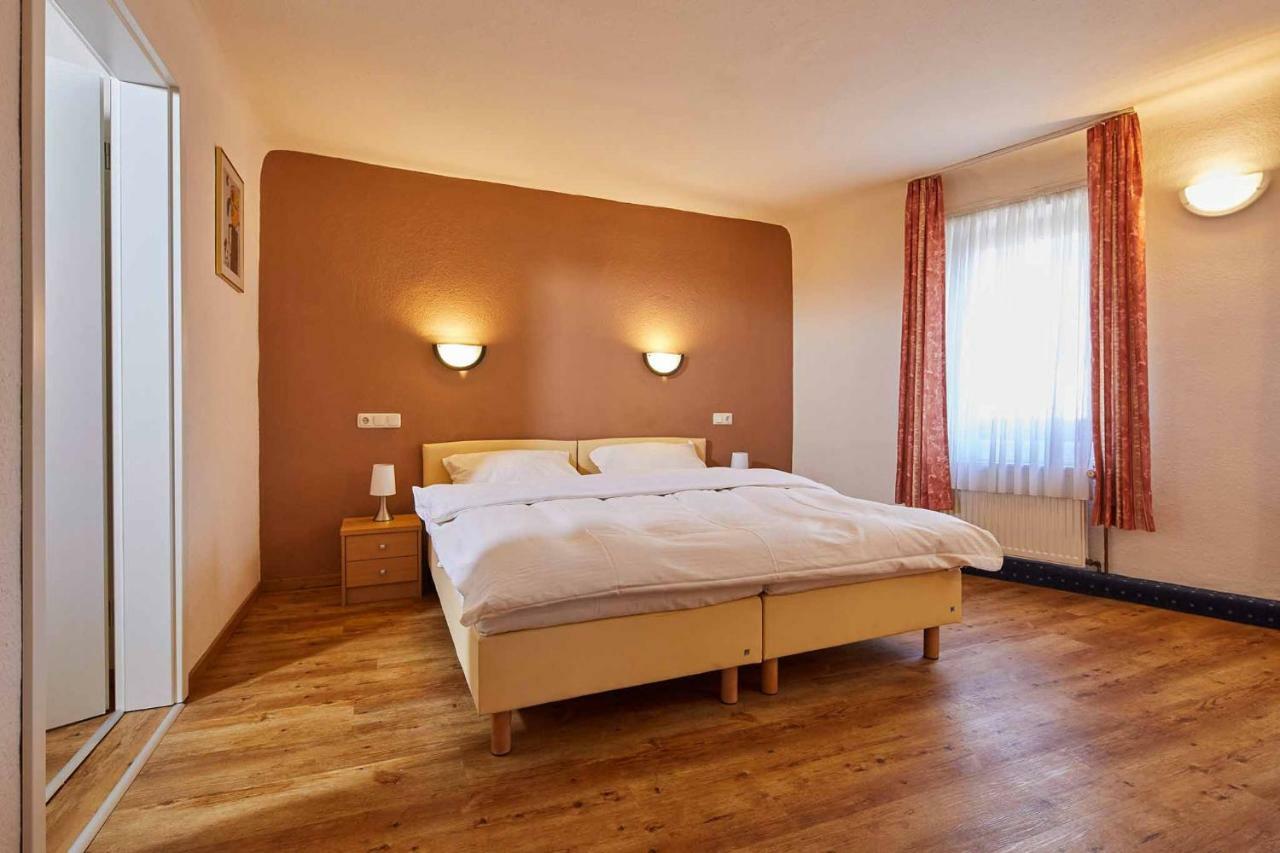 Hotel Eisenbahn Karlstadt Kültér fotó