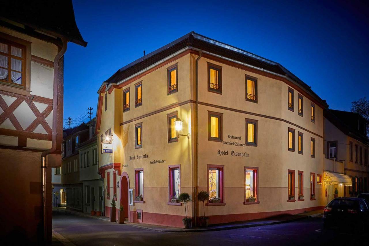 Hotel Eisenbahn Karlstadt Kültér fotó